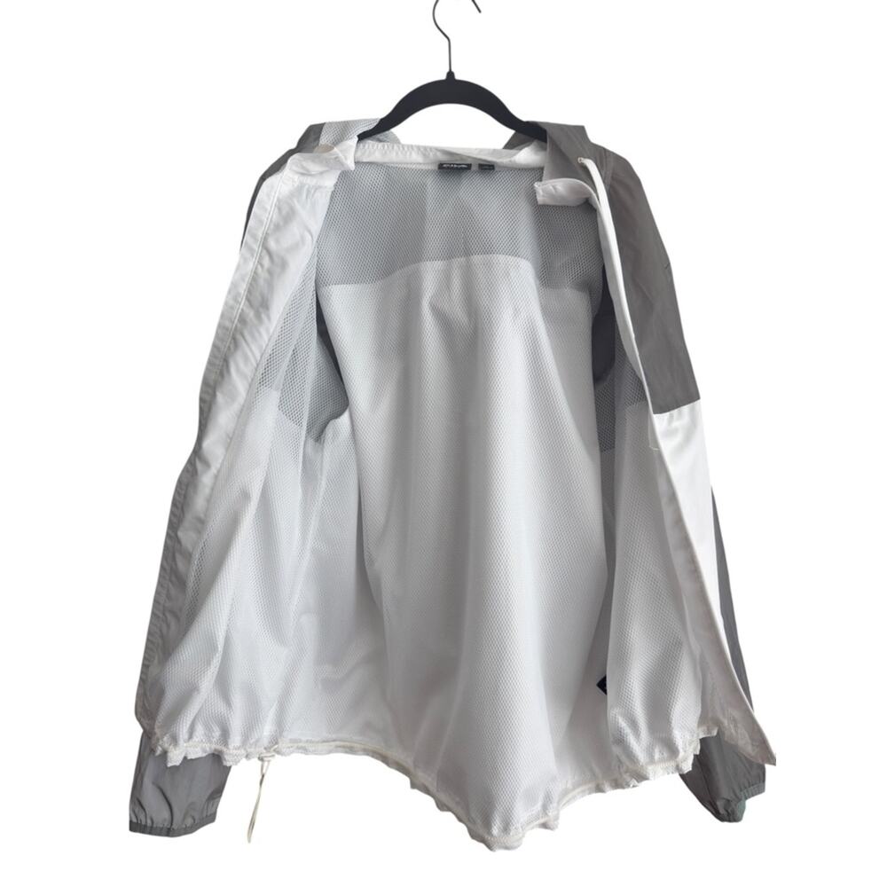 FILA Metallic Windbreaker Jacket Gray White Colorblock Hooded Techwear XL - Picture 4 of 10